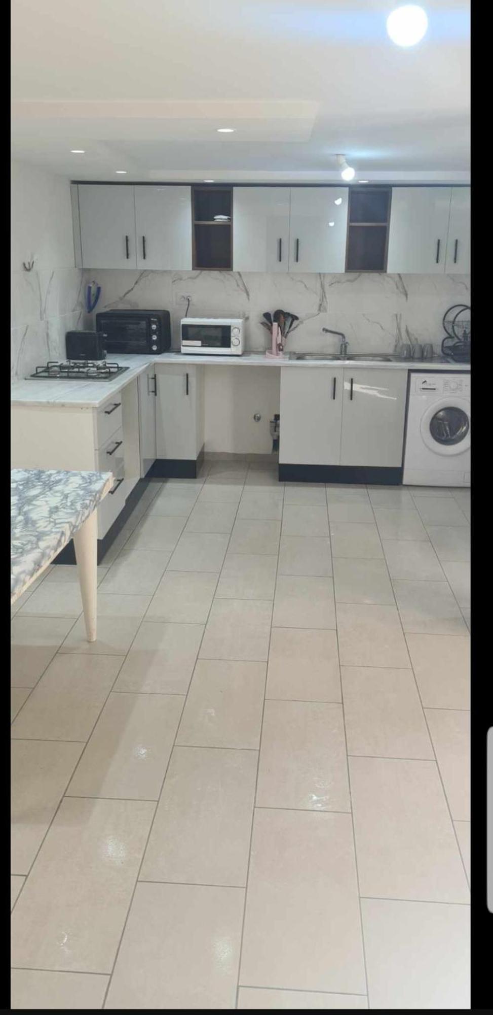 Sweet Three Bedroom House Hébergement de vacances Sousse